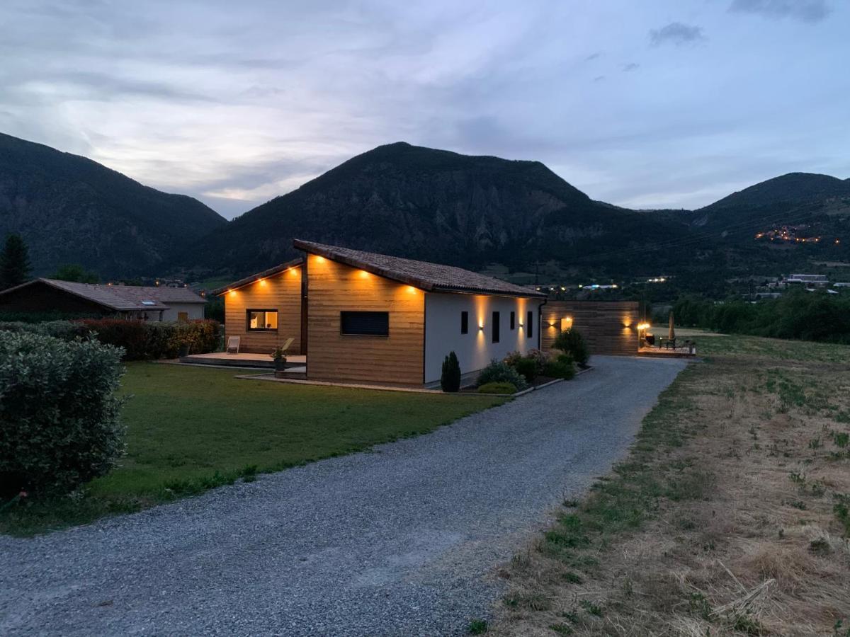 Charmant Logement Entre Lac Et Montagne Rochebrune  Kültér fotó