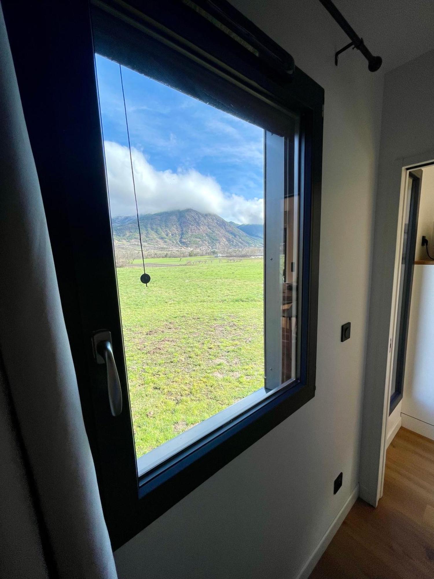 Charmant Logement Entre Lac Et Montagne Rochebrune  Kültér fotó