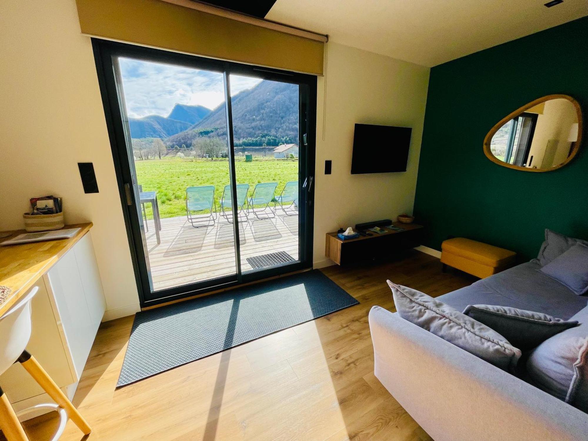 Charmant Logement Entre Lac Et Montagne Rochebrune  Kültér fotó